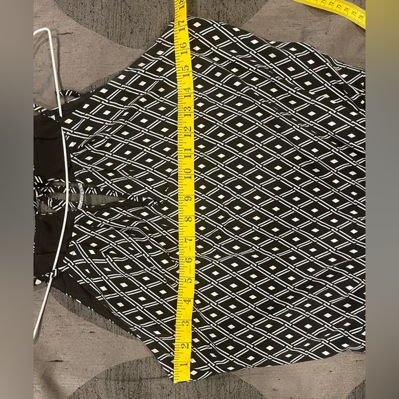 White House black market romper - Picture 4 of 8